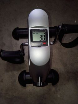 Under desk air peddler exercise bike