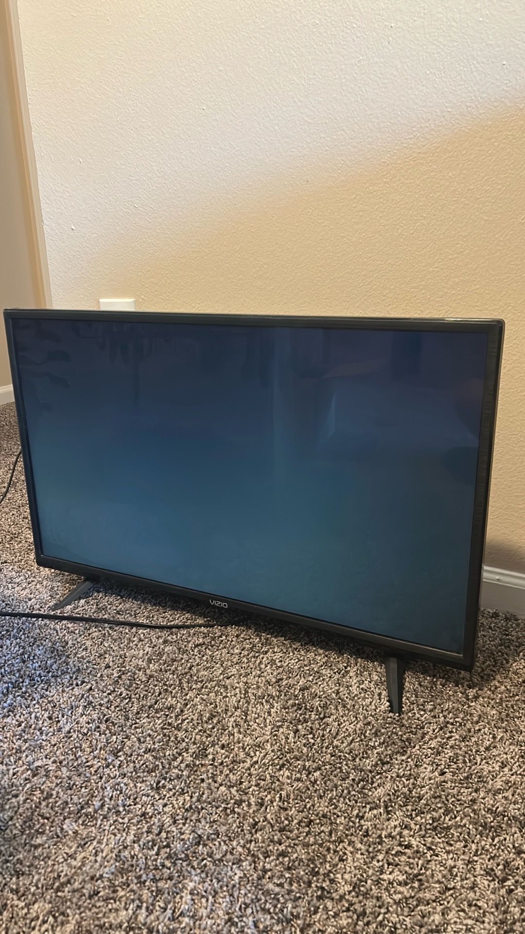 Used VIZIO smart TV