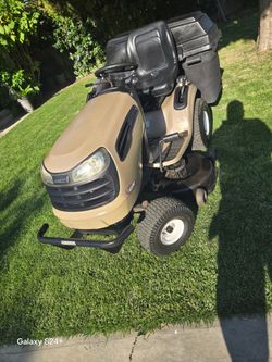 Riding lawn mower