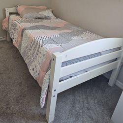 Twin Bunk Bed W/ 1 Mattress Included