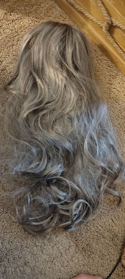 Synthetic wig