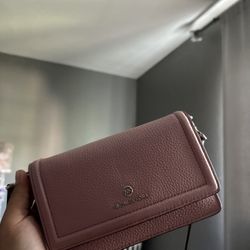 MK pink hand bag, shoot me an offer!