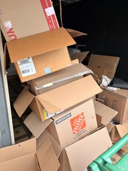 Free boxes 📦