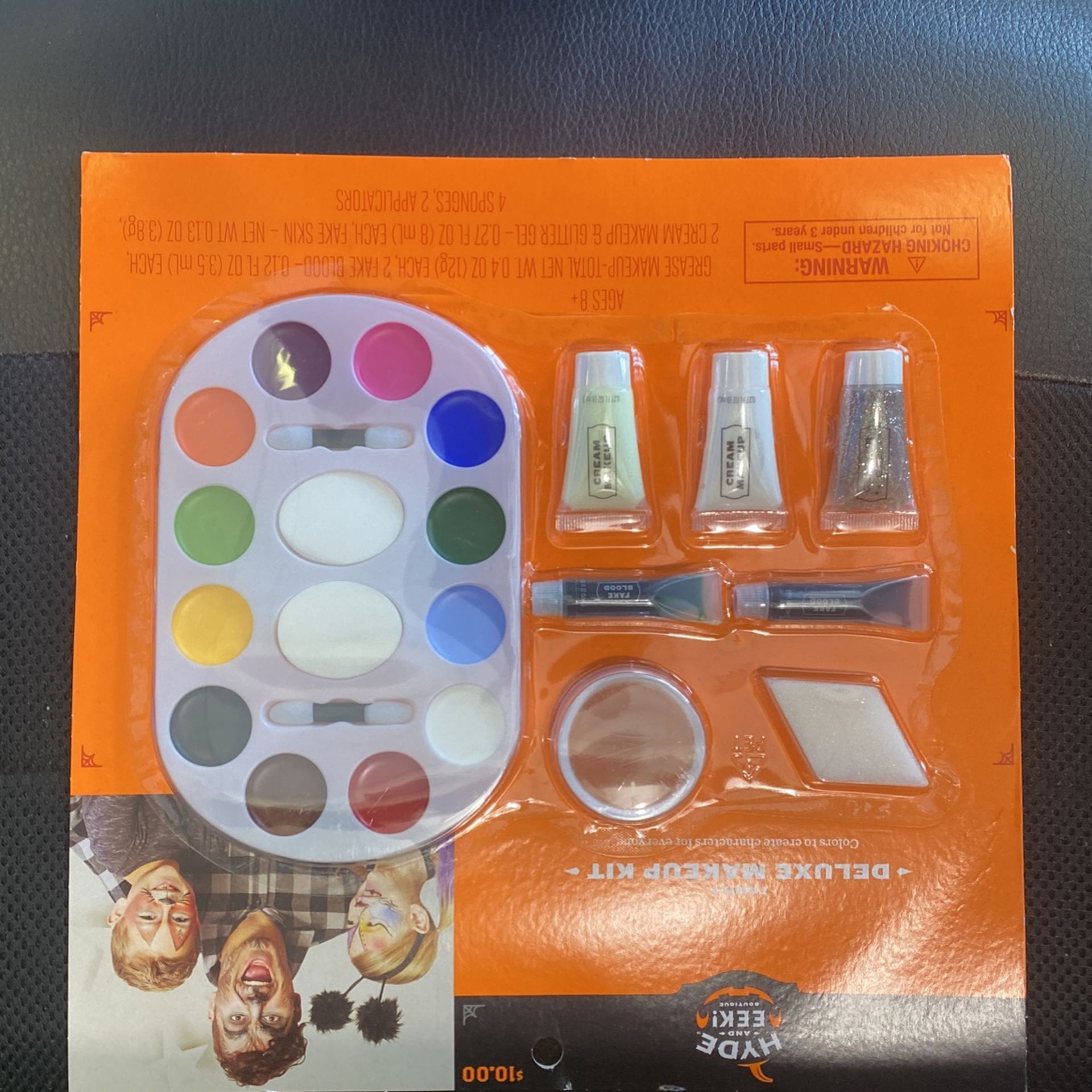 Famiy Deluxe Makeup Kit