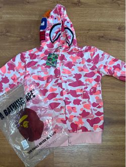 pink bape hoodie (45 if you buy it tdy)