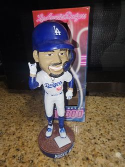 Mookie Betts Los Angeles Dodgers Bobble head, New