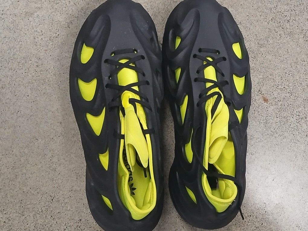Adidas 10.5