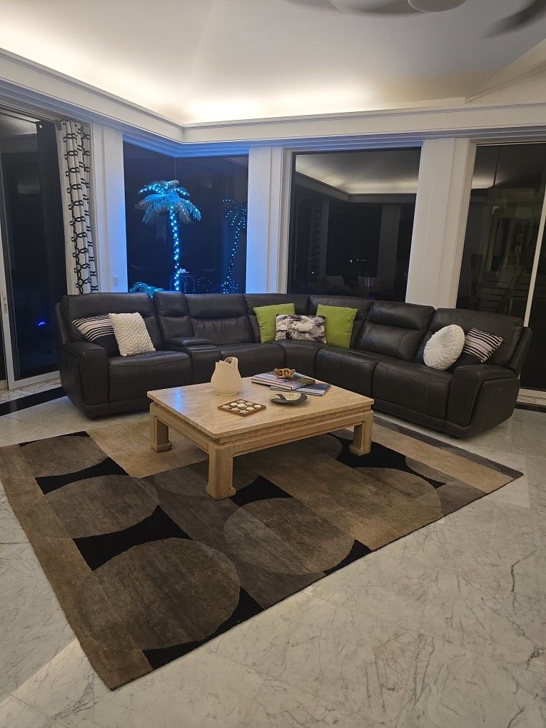 Leather Couch With Multiple Recliners