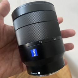 Sony Zeiss 24-70mm Lens