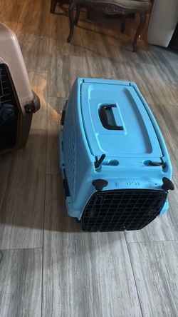 Dog crate