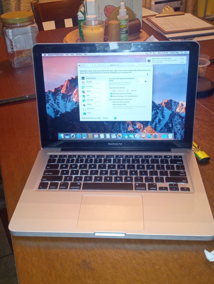 Laptop