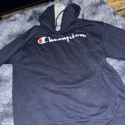 Medium Sized Clothing Bundle