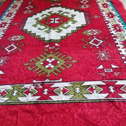 Beautiful Carpet It's Brand New No Used also You Can Use it For The Park 