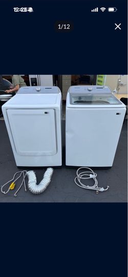Samsung 5.0 Cu. Ft. High-Efficiency Top Load Washer and 7.4 Cu. Ft. Gas Dryer Excellent Condition