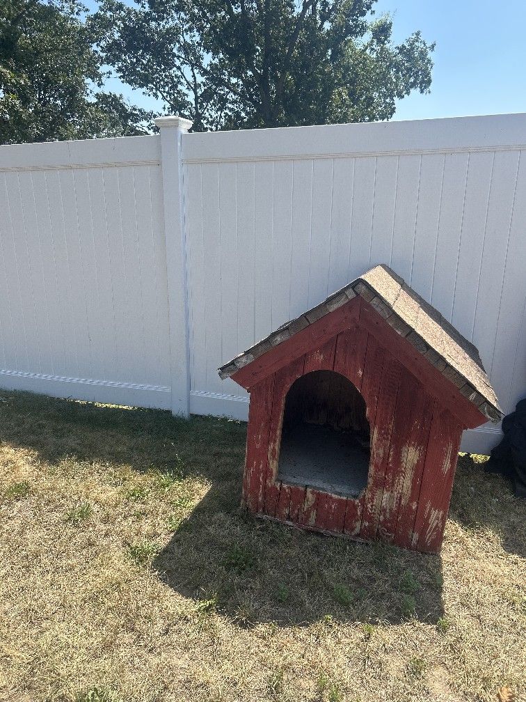 DOG HOUSE FOR SALE