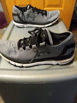 Under Armour Shoes Sz 11