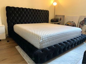 New king bed frame with mattress
