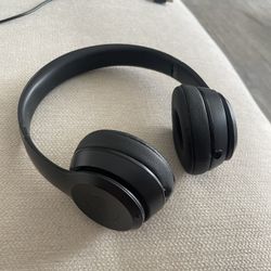 Beats Studio Pro Bluetooth Wireless Headphones