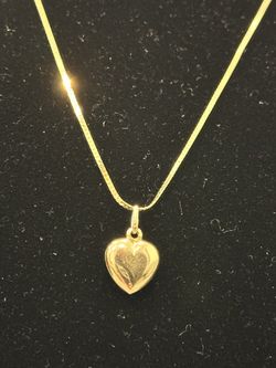 14 Yellow Gold necklace and pendant