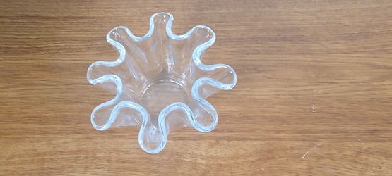 Vintage Clear Glass Handkerchief Ruffle Vase – Mini Art Glass Bowl MCM Style