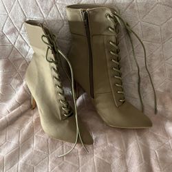 Miss Lola Booties 7.5