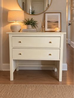 2-Drawer Dresser / Console / Entry Table