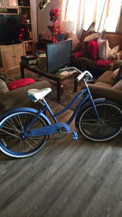 Huffy Cranbrook Blue Cruiser Bike