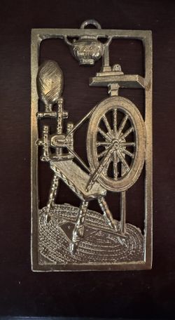 Spinning Wheel Wood Stove Plaque 