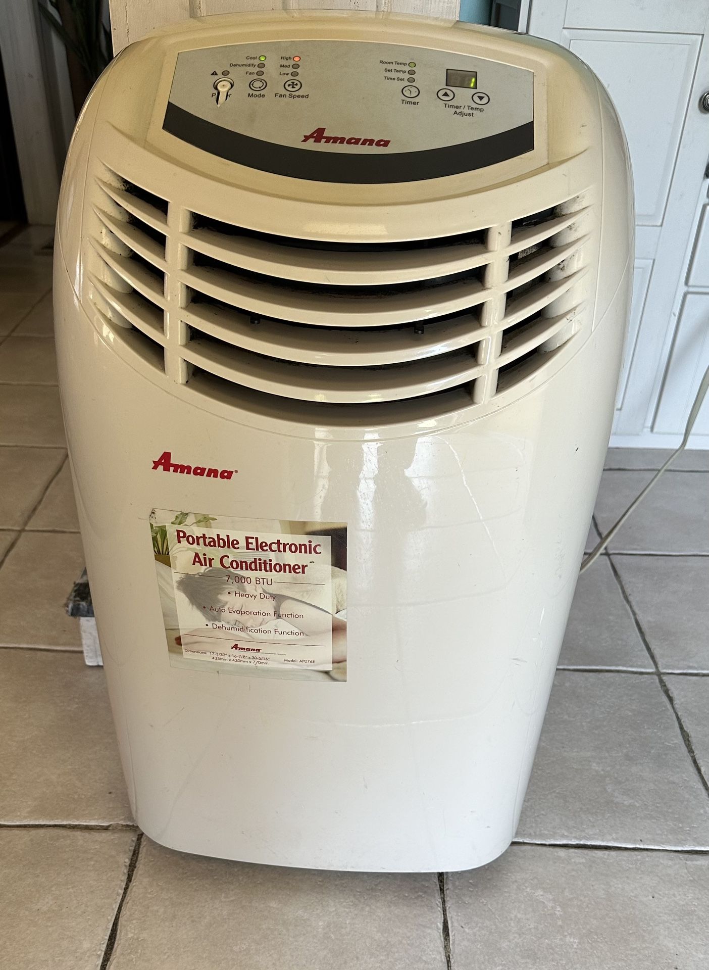 Amana Portable Air Conditioner 7000 BTU