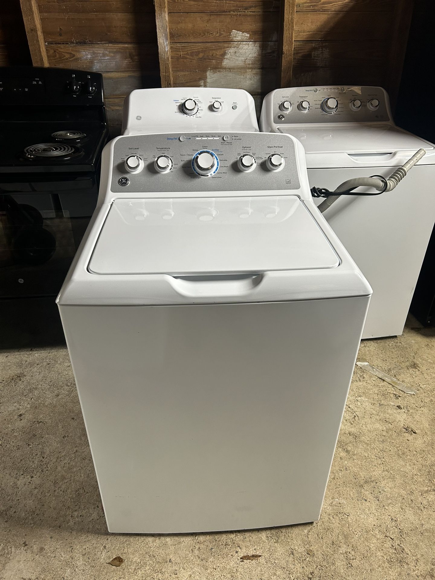 GE High Efficiency Impeller Large ( 4.6-cu ft ) Top-Load Washer ( White )