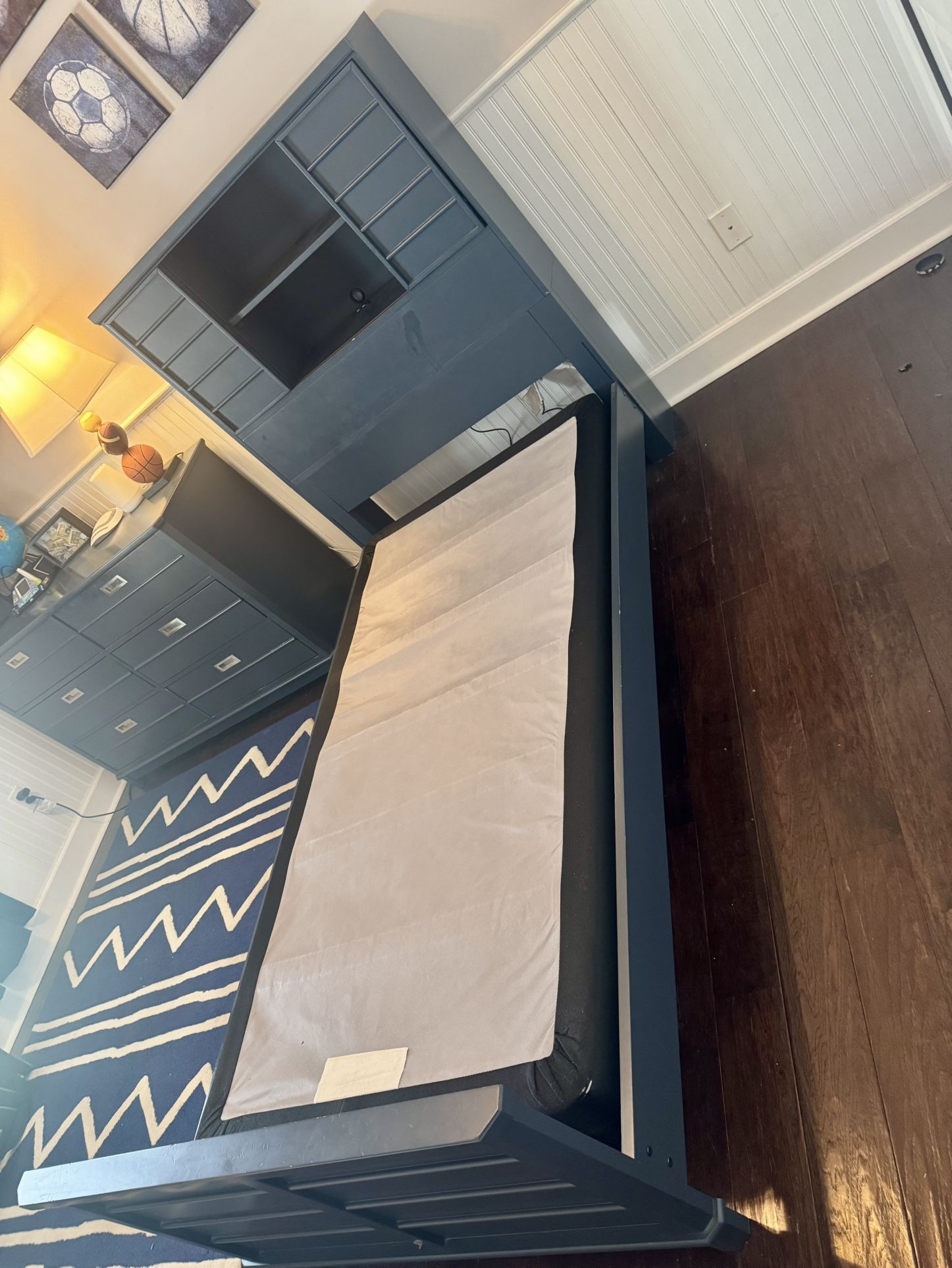 Navy twin bed