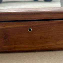The Vintage Mini Lane Cedar Chest/Trinket Box No Key