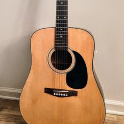REDUCED!! Harmony Acoustic Guitar