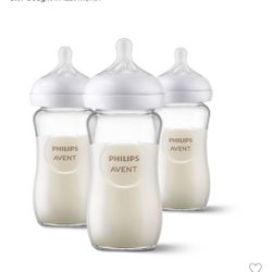 Preloved Avent Baby Bottles 6 Glass Bottles
