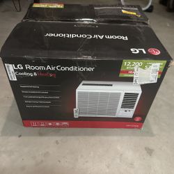 LG 230 Window AC and Heater 