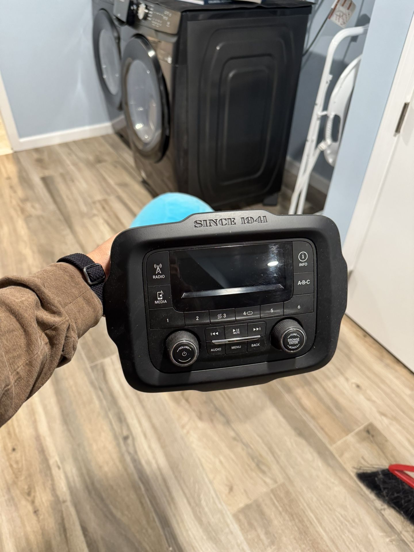 2015 Jeep Renegade Radio