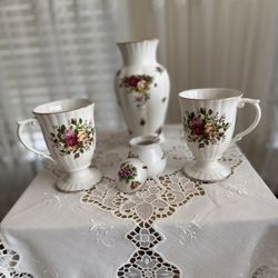 Royal Albert Old Country Roses Tea  Set 