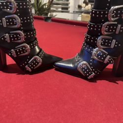 Gorgeous Black Biker Looking Shoes 