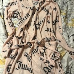 New Juicy Couture Robe
