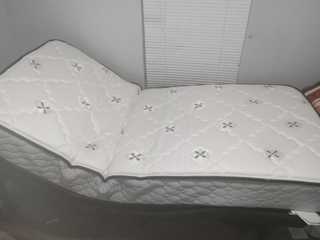 Ease Adjustable Bed