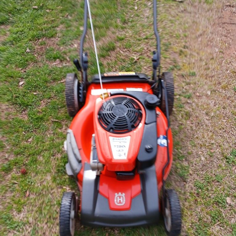 Husqvarna Push Mower Hu775h Hu775h Husqvarna 175-cc 22-in Self