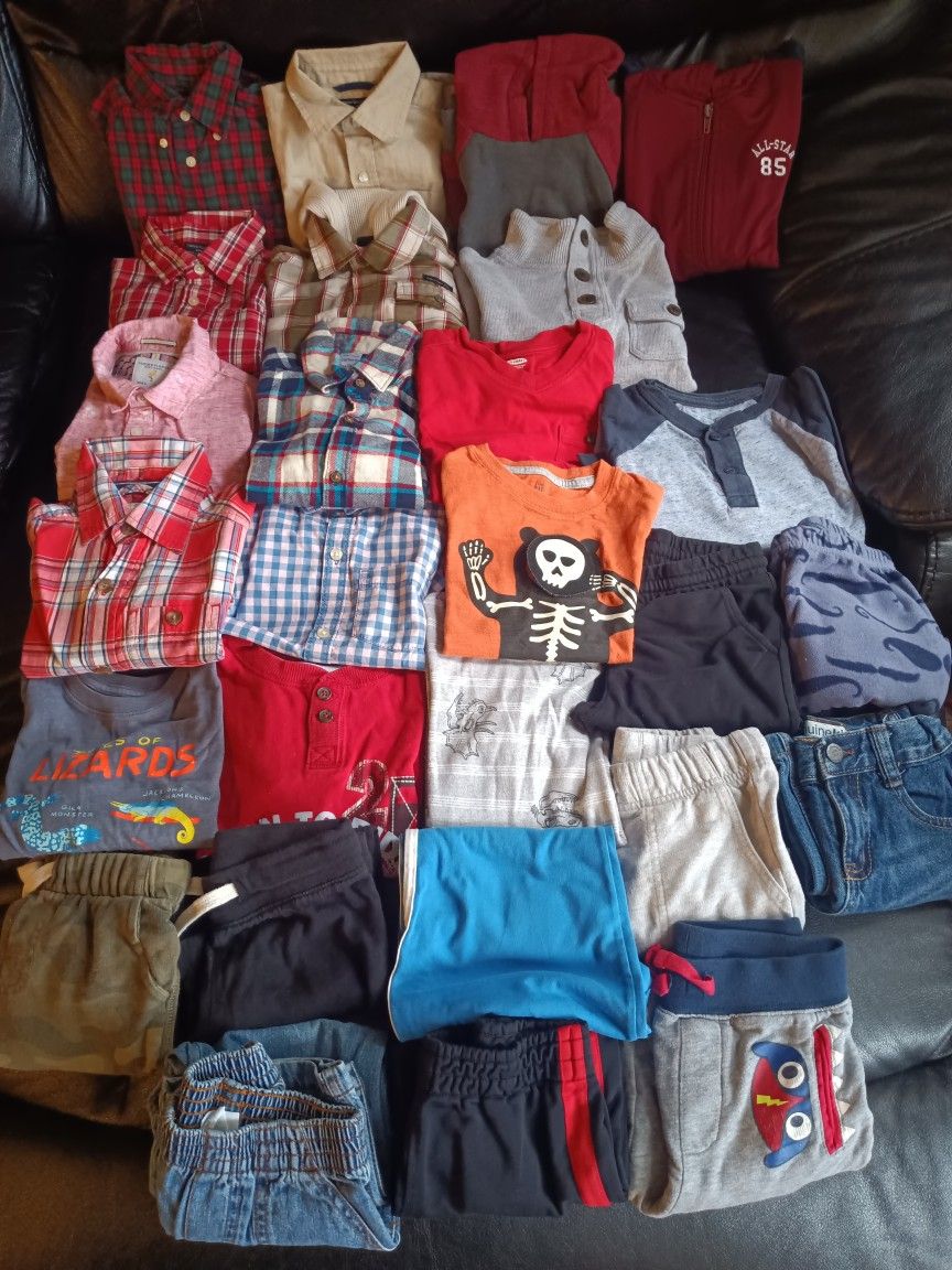 Boy's Clothes Size 3T-4T