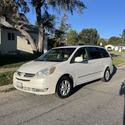 2005 Toyota Sienna
