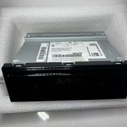 2022 Hyundai Tucson Radio Receiver 22 23 24 OEM 96160CW020