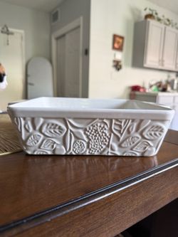 Ceramic Serveware 9x9inch