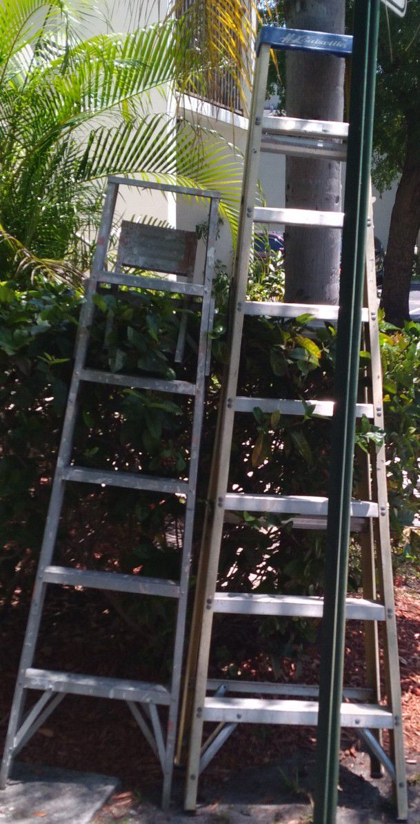 8 Foot Ladder And A 6 Foot Ladder