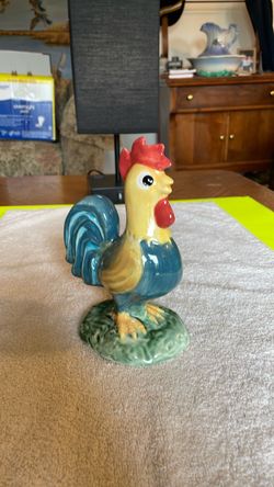 Ceramic Rooster Figurine