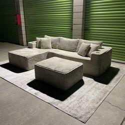 *Free Delivery* Boneless Sectional Couch Sofa w/ Ottoman
