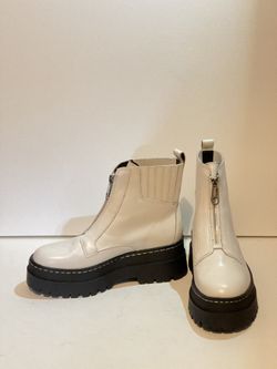 Marc Fisher LTD Prisco Leather Boot $235 Ivory - Size  6,5