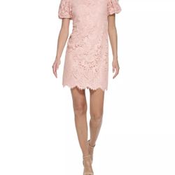  Beautiful  Petite Lace Puff-Shoulder Dress Size 8 